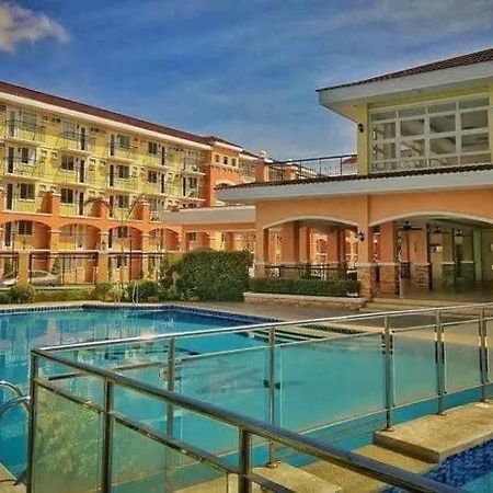 Cozy Condo Davao Exterior photo